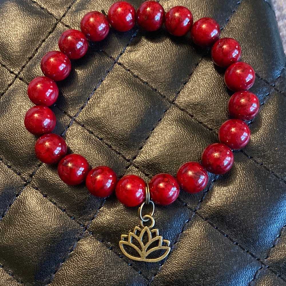 Beaded Bracelet w/Lotus charm